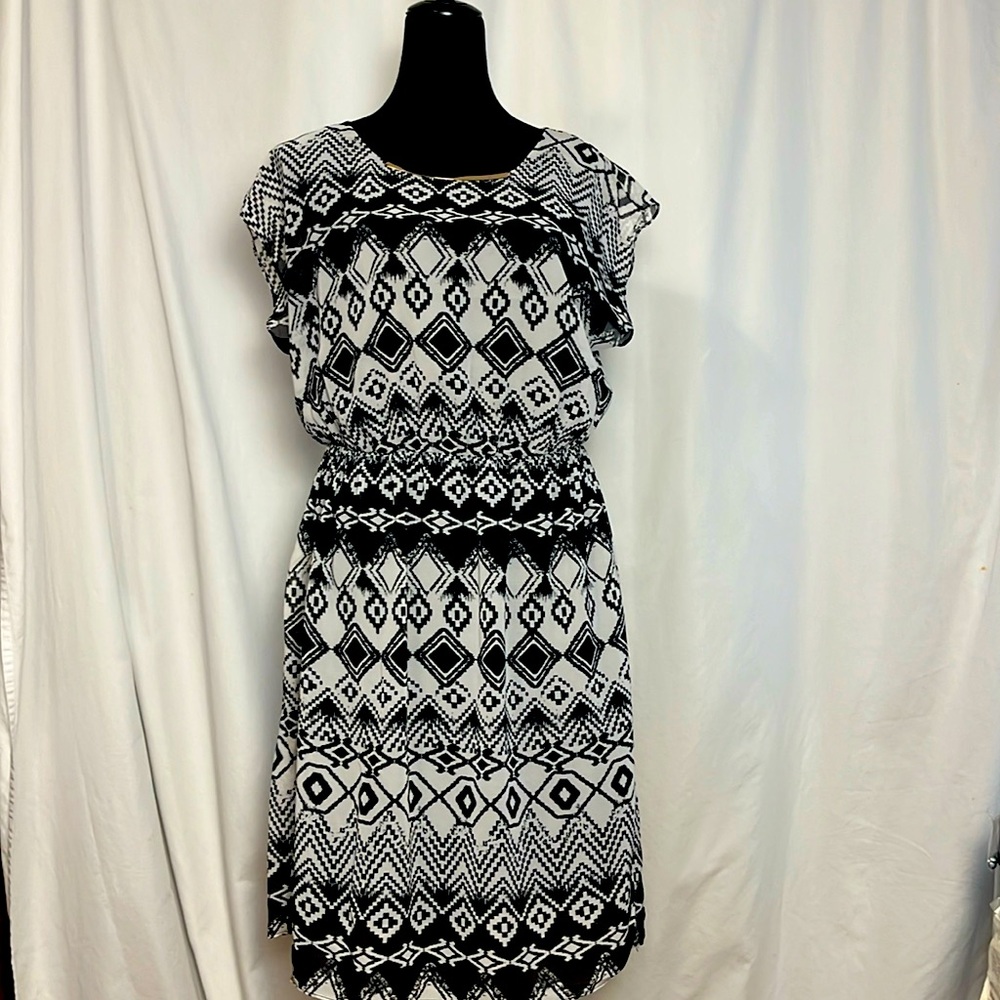 AB Studio Sheer tribal print dress M